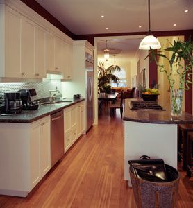 Beautiful kitchen with standard counter heights